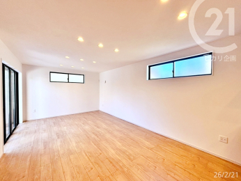  ��LDK�������ʒu�ɑ�������̂ŁA�Ƌ�̔z�u�����₷���ł��B