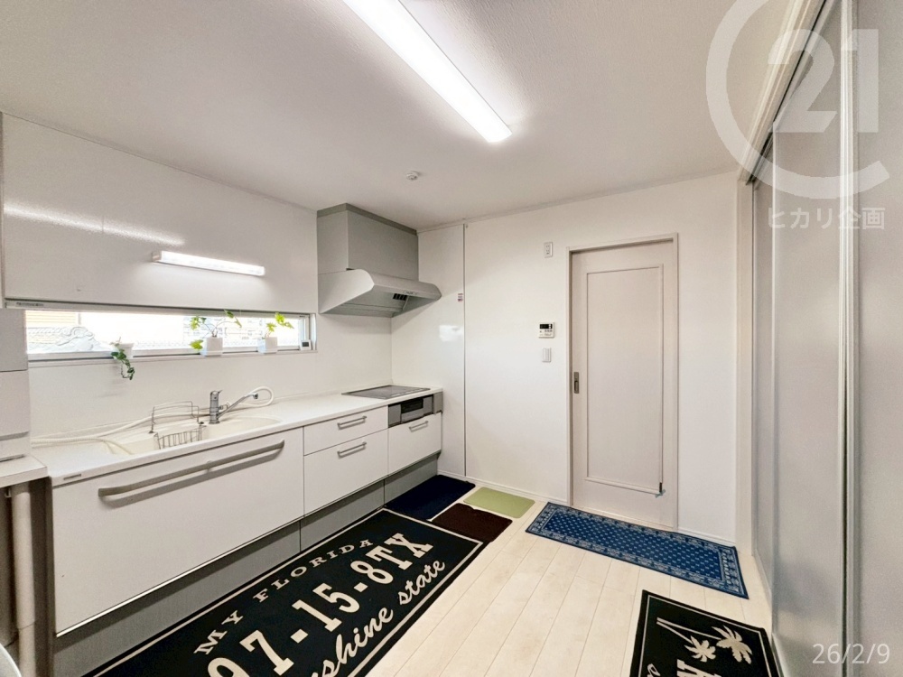  ���L�b�`��������������́A�m��10���ւ̍s�������ł��܂��B���t���Ȃ̂Ńv���C�o�V�[������