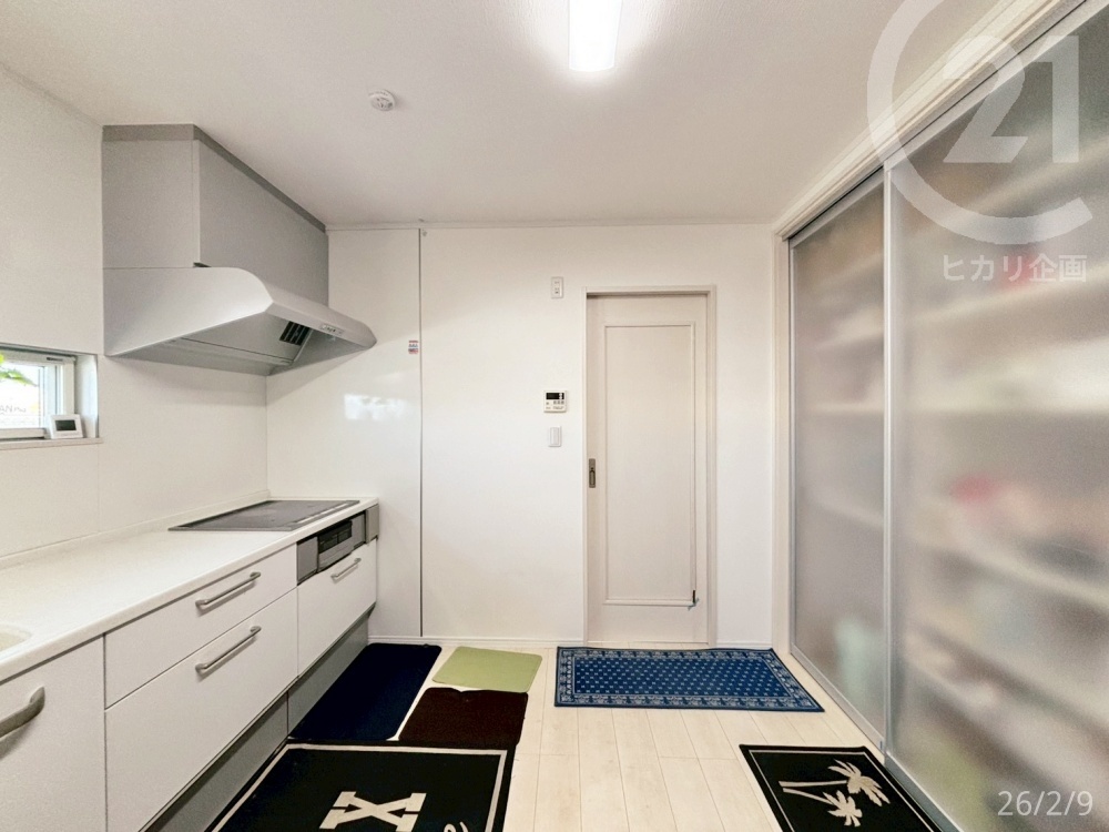  ���L�b�`������^���[�����B