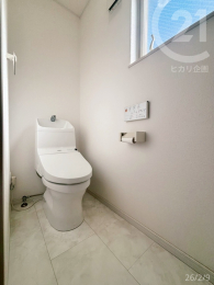  ��2F�g�C�����e�����Ƀg�C�������B