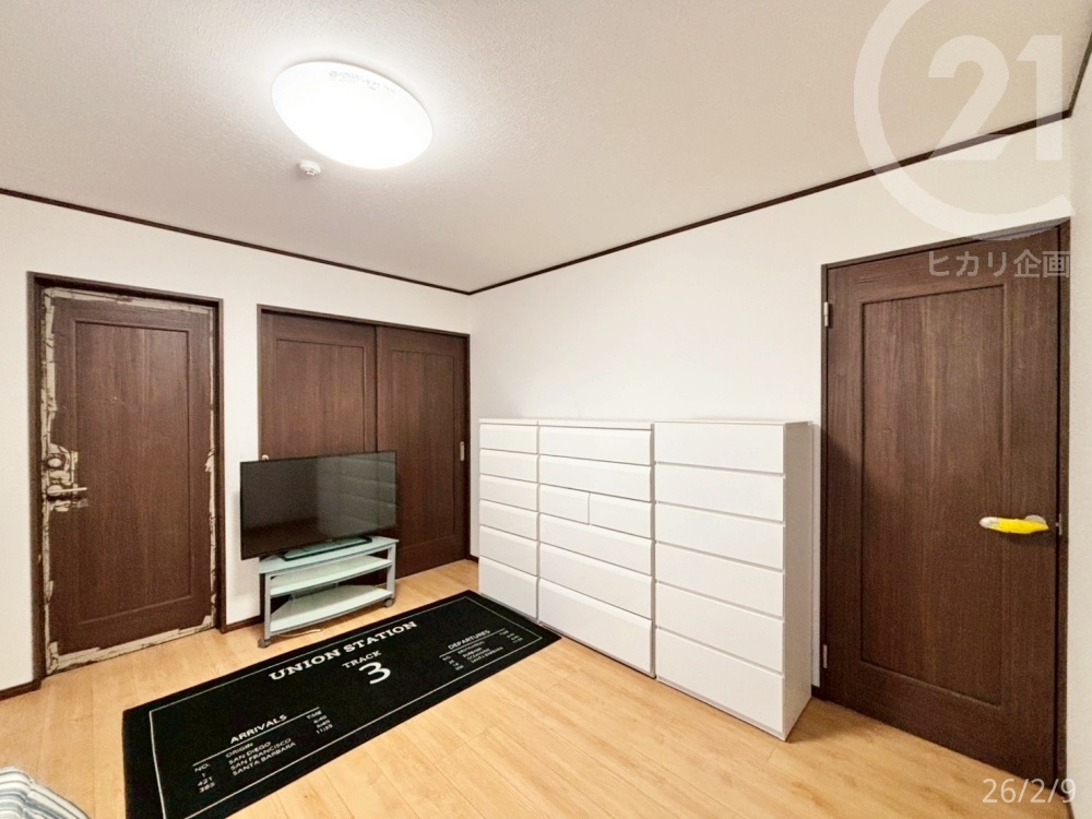  ���m��8���i�����E1F�����j�����J���Ă������ʏ��Ȃ̂Ő����������ǂ��������B