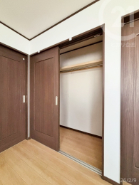  ���[��9.5�������[�����B���������L���g���A�v���C�o�V�[�����ۂĂ܂��B