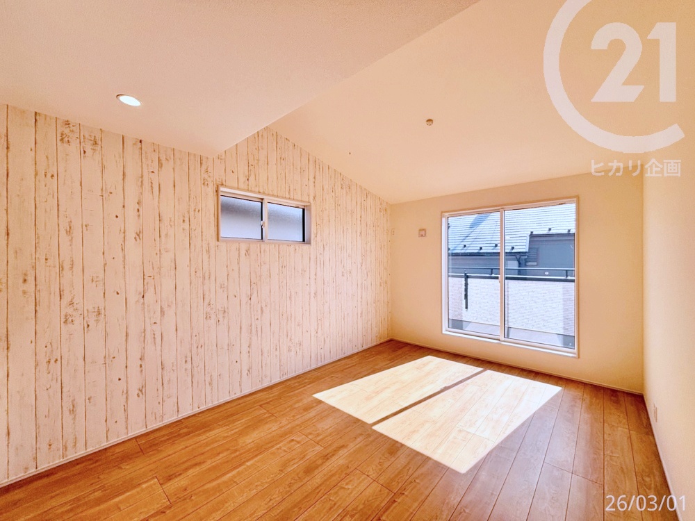  ���Q��10.25�����N���X�ƓV��̍������A�N�Z���g�B�o���R�j�[�ɏo��������Q���B