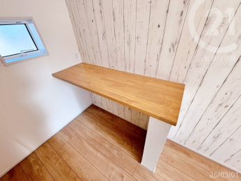  ���Q��10.25��:���[�N�X�y�[�X��