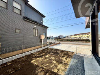  ���끄�O����t���Ȃ̂ŁA�K�[�f�j���O��ƒ�؉����y���߂܂��B