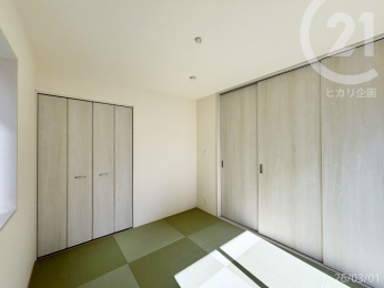  ���a���F5.25�����q�ǂ������A���[�N�X�y�[�X�ȂǗl�X�Ɏg���܂��B