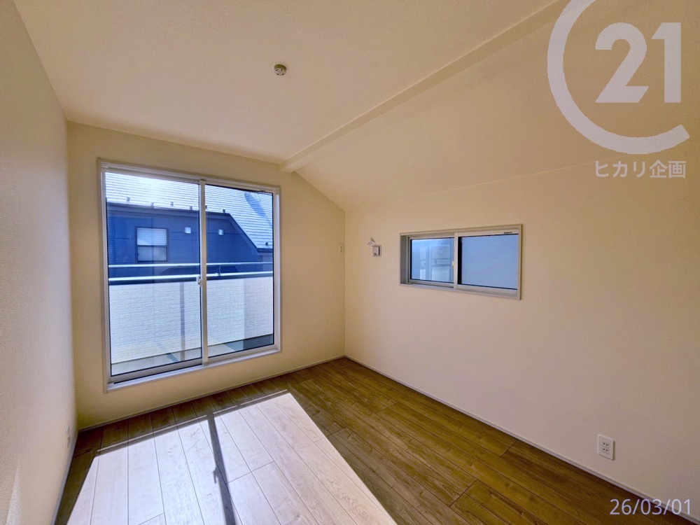  ���m��5.25������������o���R�j�[�ɏo���A���邢������̂������B