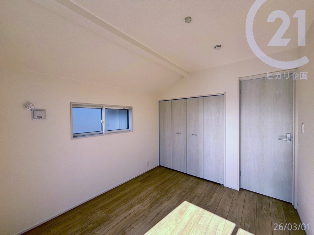  ���m��5.25����������ꂪ���₷���T�C�Y���ł��B�q�ǂ������A���[�N�X�y�[�X�ȂǗl�X�Ɏg���܂��B