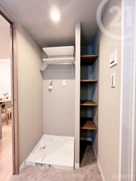  ����@�u��̎���ɂ͎��[�X�y�[�X�͏[�����Ă��܂��B