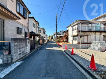  �쑤���H�͕���4m�ł��B