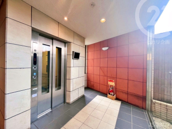  �G���x�[�^�[����