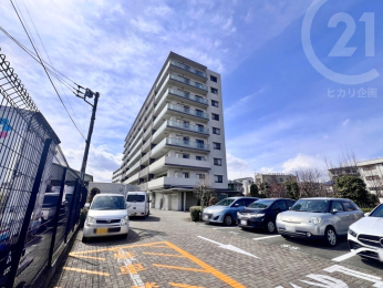  �u�C�I�����[���ނ������R�v�܂Ŗ�2.2km�I���]�Ԃ�ԂŋC�y�ɑ����^�ׂ鋗���ł��B