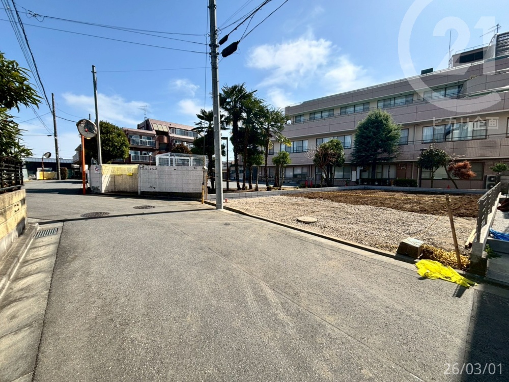  �k������5���E����