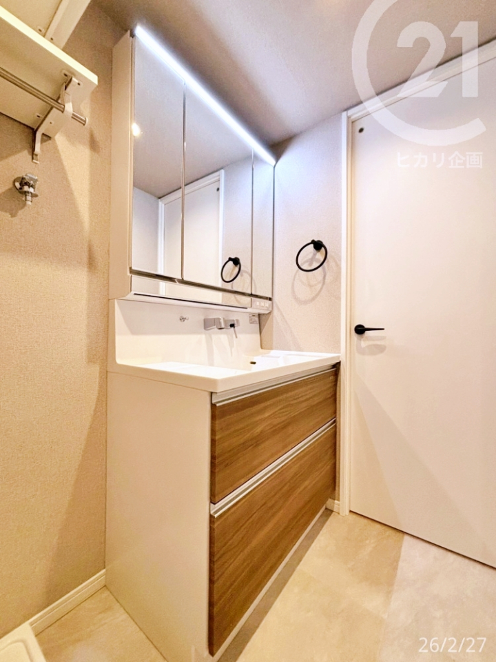  �����ʎ����V�K���ϐ��ʑ�����ς�