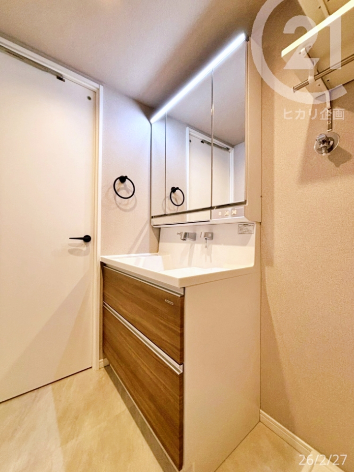  �����ʎ����V�K���ϐ��ʑ�����ς�