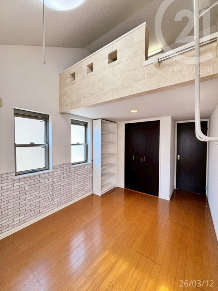  ���m���E6.5����2�K�m���͑S��6���ȏ�̍L��+���[�X�y�[�X����������Ă��܂��B