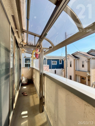  2���ɖʂ������C�h�X�p���o���R�j�[�B�����t���Ȃ̂ŋ}�ȓV��̕ω��ɂ��ł炸�Ή��ł��܂��B