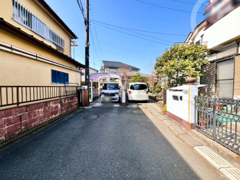  ���܂������n�ŁA�Â��ȏZ�������́B