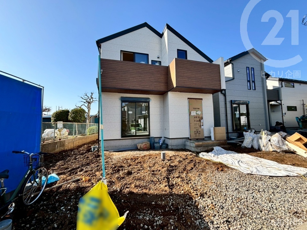  ��1�������O�ρ^���ꂪ�O��Ă��܂��B�����܂ł܂��Ȃ��ł��B