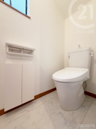  ���g�C����1�E2�K�Ƀg�C����݂��A��炵�₷���ɔz�����Ă��܂��B