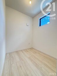  �m��2���̓t�@�~���[�N���[�N�⃏�[�N�X�y�[�X�Ȃǎg�������낢���
