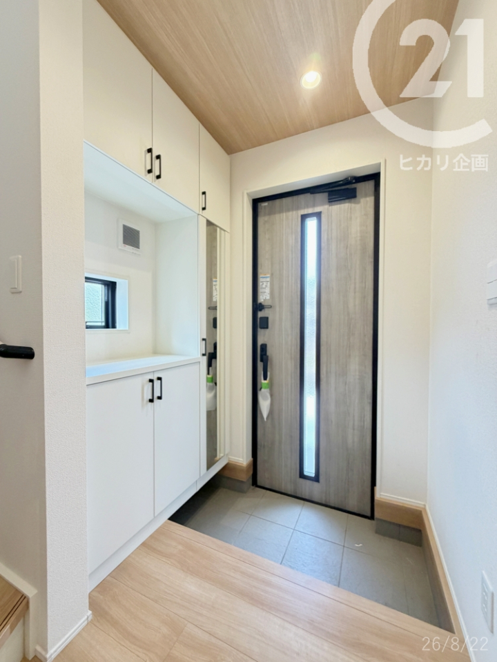  �C���̓��C�h�T�C�Y�ŉƑ��݂�Ȃ̌C������������[�ł��܂��B�p���t�������炨�o�����O�ɐg�����Ȃ݃`�F�b�N���o���܂��B