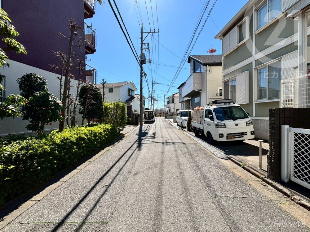  �k��������5���E����