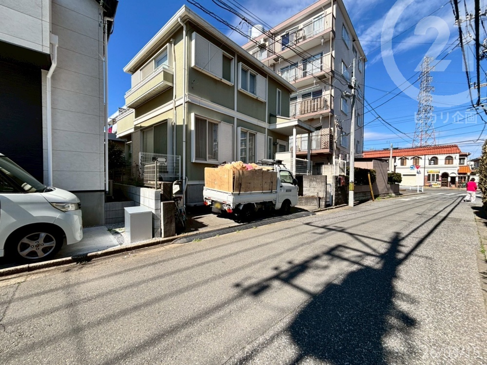  �k��������5���E����