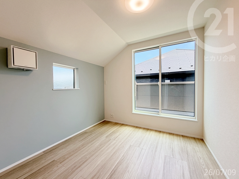 �m�� ���m��5�����o���R�j�[�ɖʂ��A���邭�S�n�悢�m���ł��B