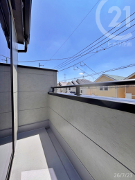  �m��6���ɖʂ���o���R�j�[�E�o���R�j�[���v2��������̂ŁA���z�c�̊O�����h�̕��ɂ����S��