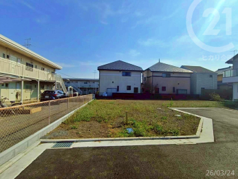  �������ė��T�C�h�ɃX�y�[�X������A�ʕ��E�̌��ǍD�ł���