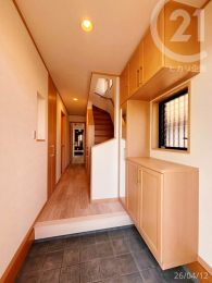  ���ւ���͐����X�y�[�X�������ɂ����A�ו��̎���Ȃǂ����S���Ăł��܂��B