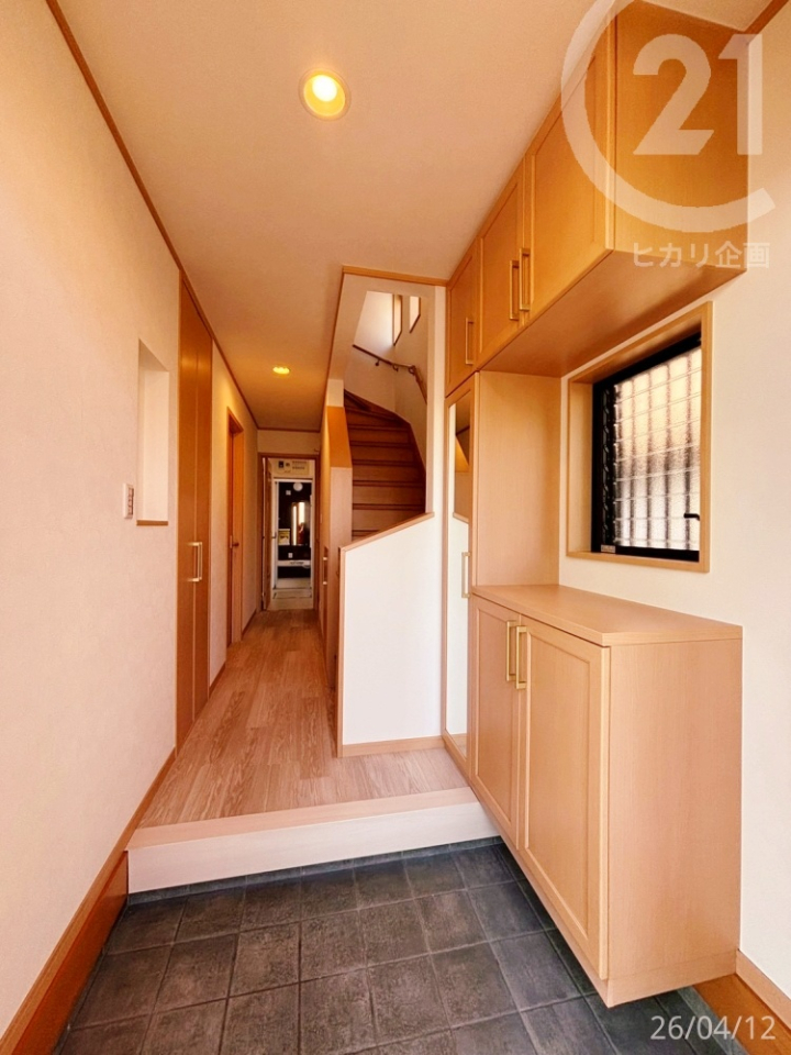  ���ւ���͐����X�y�[�X�������ɂ����A�ו��̎���Ȃǂ����S���Ăł��܂��B