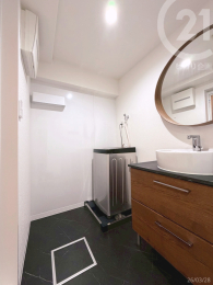  ���E�ߏ���