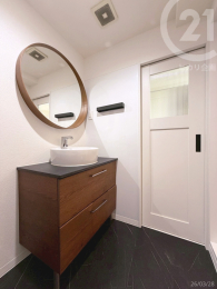  �����ʁ�