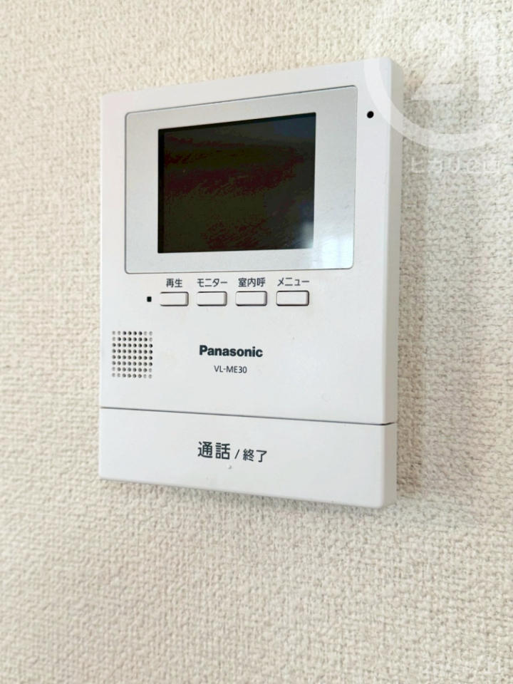  TV���j�^�[�t���C���^�[�t�H��