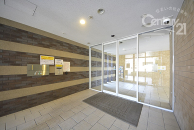  �G���g�����X�@�I�[�g���b�N