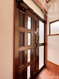  ���֔��̑�����͊O�������܂����A�O����͌����Ȃ�����ɂȂ��Ă��܂��B