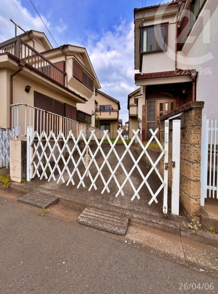  ����t���̃J�[�X�y�[�X