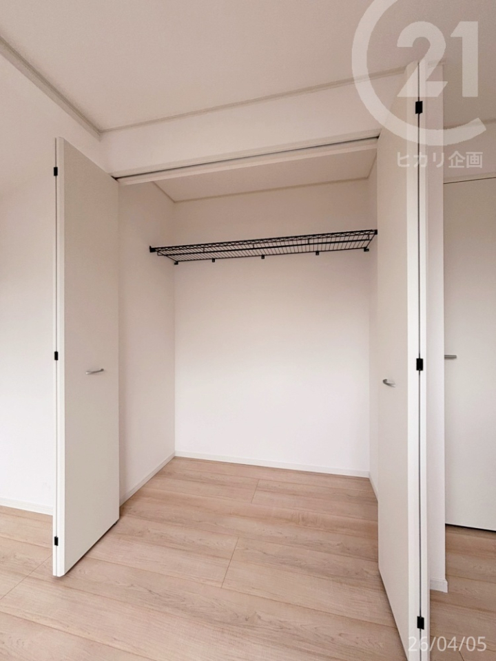  ���m��6.2�����e���Ɏ��[��z�u���A��炵�₷���ɔz���B