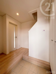  �����ց���Ƃ肠��X�y�[�X�ŁA�o������X���[�Y�Ȍ��ցB