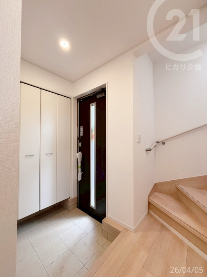  �����ց����[���������A�@�\�I�Ő��������փX�y�[�X�B