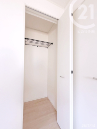 �m�� ���m��4.5�������[�Ƌ��u���X�y�[�X��}�����A��������L�����p�ł��܂��B