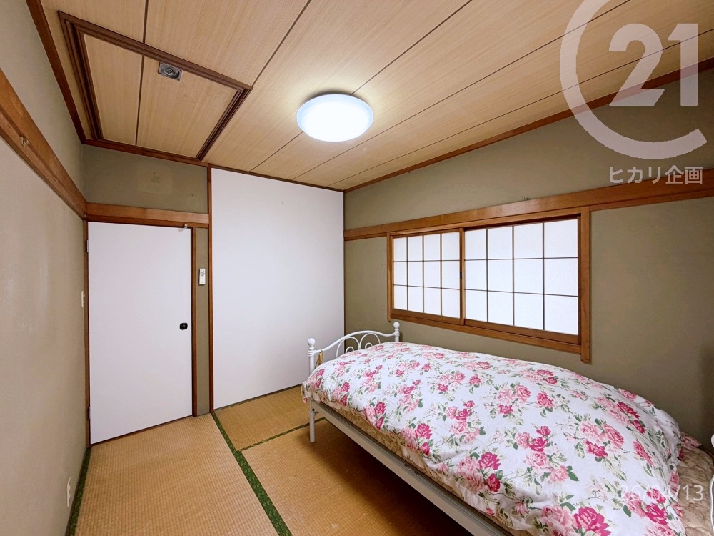  ��2F�F����a����