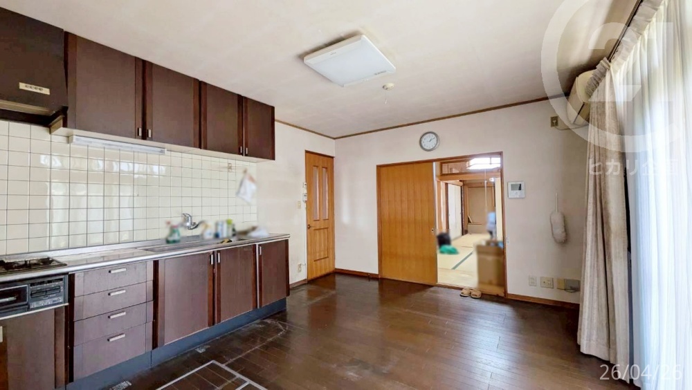  �אڂ���a���Ƃ͈����˂Ŏd�؂��Ă��܂��B�H�Ƃ��났�X�y�[�X���d�؂�₷���ł��B