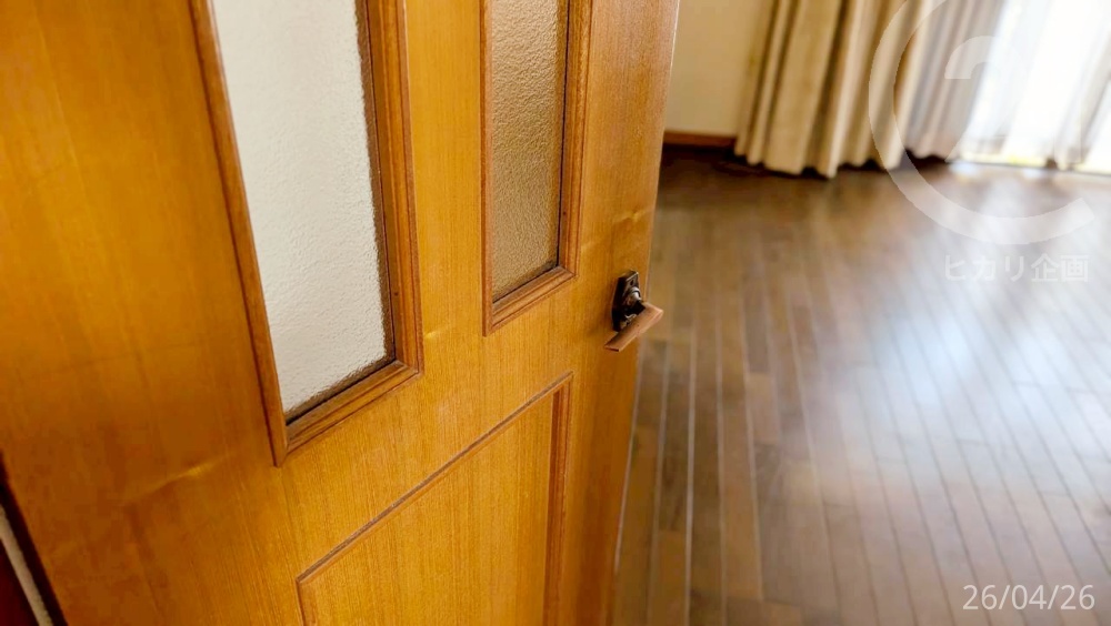  �����r���O�h�A��