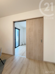  1F�m����4.5��