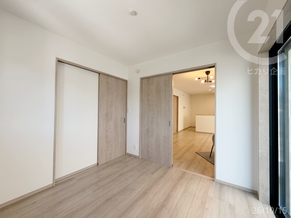  1F�m����4.5��