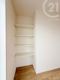  �m��7.25���F���I