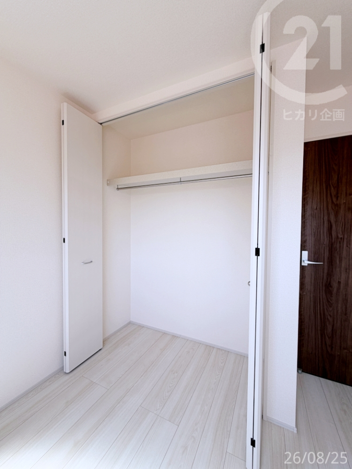  ���쐼���m��5.3���E���[��